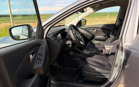 Hyundai ix35 I рестайлинг, 2012 год, 1 250 000 рублей, 10 фотография