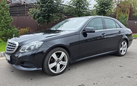 Mercedes-Benz E-Класс, 2013 год, 1 600 000 рублей, 21 фотография