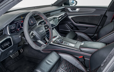 Audi RS 6, 2021 год, 13 200 000 рублей, 8 фотография