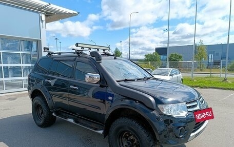 Mitsubishi Pajero Sport II рестайлинг, 2015 год, 2 190 000 рублей, 3 фотография