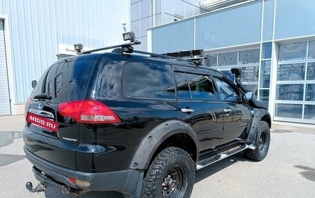 Mitsubishi Pajero Sport II рестайлинг, 2015 год, 2 190 000 рублей, 8 фотография