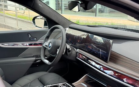 BMW 7 серия, 2025 год, 13 395 000 рублей, 6 фотография