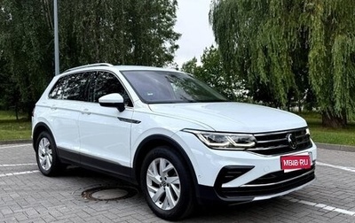 Volkswagen Tiguan II, 2023 год, 2 720 000 рублей, 1 фотография