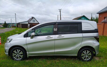 Honda Freed I, 2012 год, 930 000 рублей, 5 фотография