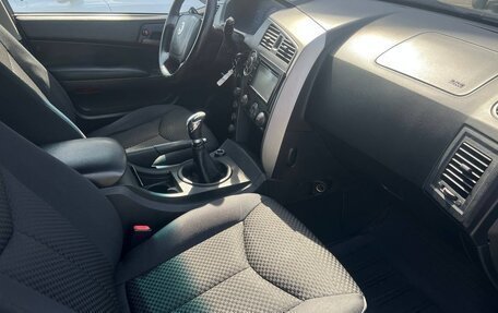 SsangYong Kyron I, 2011 год, 800 000 рублей, 22 фотография