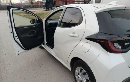 Toyota Yaris, 2020 год, 1 200 000 рублей, 8 фотография