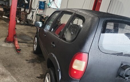 Chevrolet Niva I рестайлинг, 2003 год, 315 000 рублей, 6 фотография