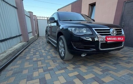 Volkswagen Touareg III, 2007 год, 1 480 000 рублей, 2 фотография