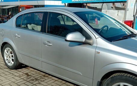 Opel Astra H, 2011 год, 620 000 рублей, 2 фотография