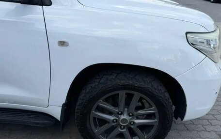 Toyota Land Cruiser 200, 2011 год, 2 689 000 рублей, 5 фотография