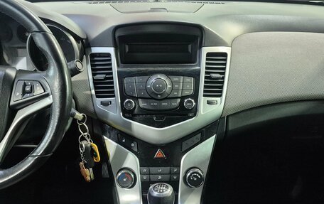 Chevrolet Cruze II, 2012 год, 692 000 рублей, 12 фотография