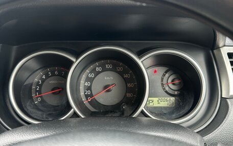 Nissan Tiida, 2006 год, 335 000 рублей, 22 фотография