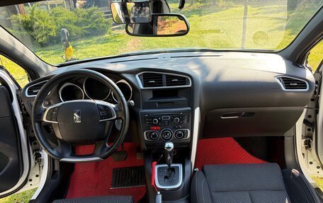 Citroen DS4, 2012 год, 600 000 рублей, 24 фотография