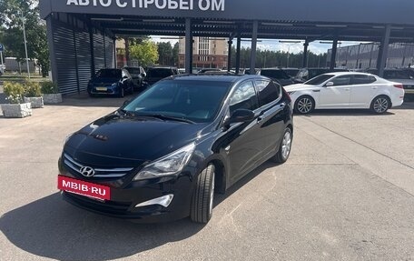 Hyundai Solaris II рестайлинг, 2014 год, 850 000 рублей, 2 фотография