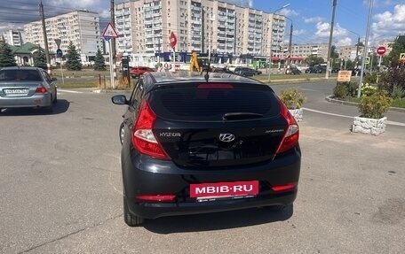 Hyundai Solaris II рестайлинг, 2014 год, 850 000 рублей, 4 фотография