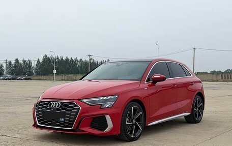 Audi A3, 2021 год, 2 430 000 рублей, 2 фотография
