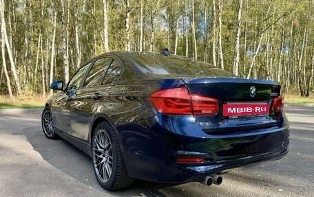 BMW 3 серия, 2017 год, 2 100 000 рублей, 11 фотография