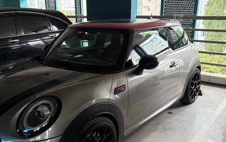 MINI Hatch, 2018 год, 3 400 000 рублей, 2 фотография