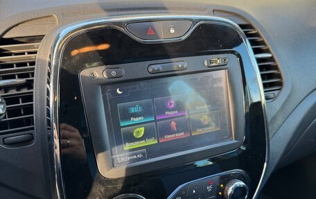 Renault Kaptur I рестайлинг, 2017 год, 1 480 000 рублей, 8 фотография