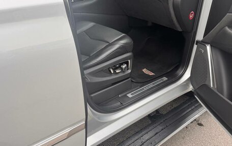 Cadillac Escalade IV, 2016 год, 4 000 000 рублей, 13 фотография