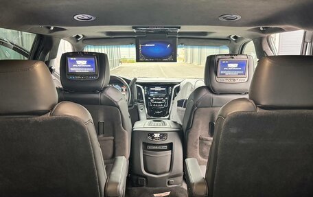 Cadillac Escalade IV, 2016 год, 4 000 000 рублей, 16 фотография