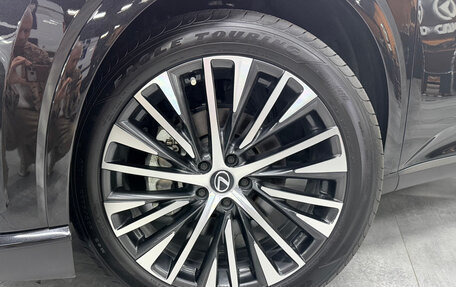 Lexus RX IV рестайлинг, 2023 год, 9 990 000 рублей, 15 фотография