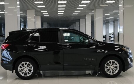 Chevrolet Equinox III, 2021 год, 1 990 000 рублей, 7 фотография