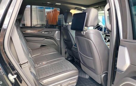Cadillac Escalade V, 2023 год, 11 448 000 рублей, 12 фотография
