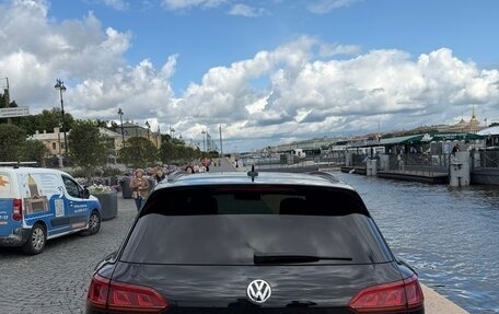 Volkswagen Touareg III, 2019 год, 6 400 000 рублей, 5 фотография