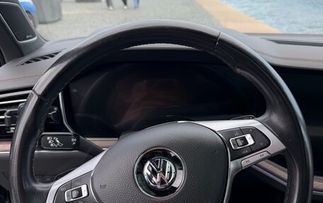 Volkswagen Touareg III, 2019 год, 6 400 000 рублей, 20 фотография