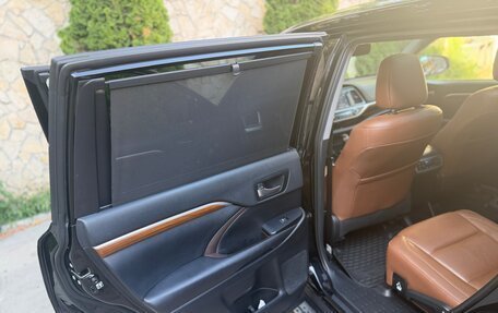 Toyota Highlander III, 2019 год, 4 100 000 рублей, 10 фотография