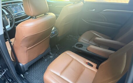 Toyota Highlander III, 2019 год, 4 100 000 рублей, 9 фотография