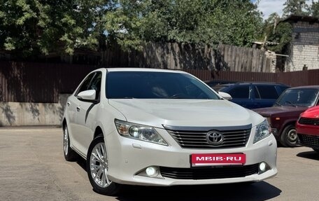 Toyota Camry, 2011 год, 1 490 000 рублей, 2 фотография