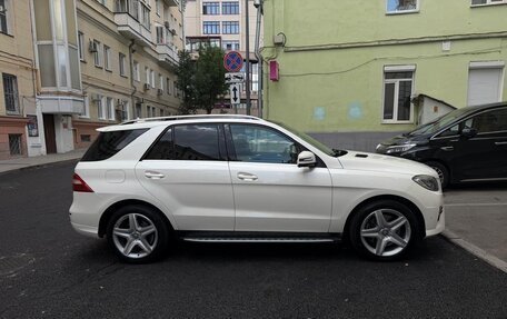 Mercedes-Benz M-Класс, 2015 год, 2 900 000 рублей, 2 фотография