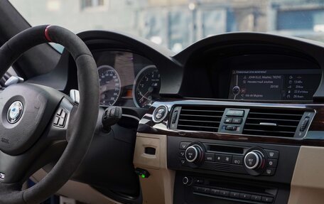 BMW 3 серия, 2007 год, 1 800 000 рублей, 7 фотография