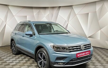 Volkswagen Tiguan II, 2020 год, 2 625 000 рублей, 3 фотография