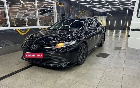 Toyota Camry, 2020 год, 2 800 000 рублей, 2 фотография