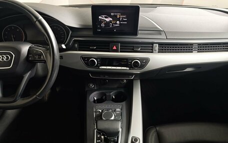 Audi A4, 2018 год, 2 250 000 рублей, 15 фотография