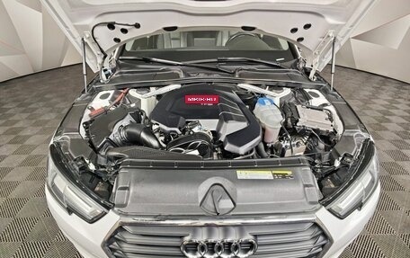 Audi A4, 2018 год, 2 250 000 рублей, 11 фотография