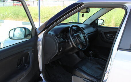 Skoda Fabia II, 2011 год, 249 000 рублей, 9 фотография