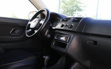 Skoda Fabia II, 2011 год, 249 000 рублей, 16 фотография