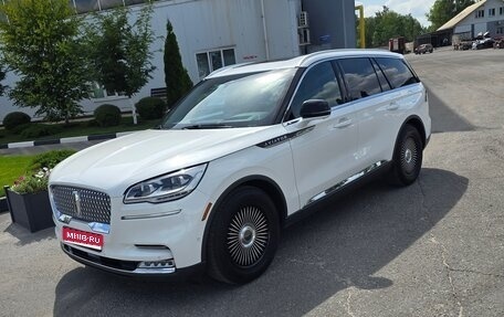 Lincoln Aviator II, 2022 год, 6 400 000 рублей, 1 фотография
