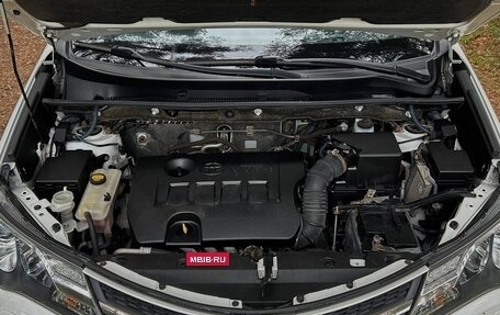 Toyota RAV4, 2014 год, 1 590 000 рублей, 10 фотография