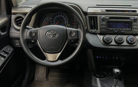 Toyota RAV4, 2014 год, 1 590 000 рублей, 21 фотография