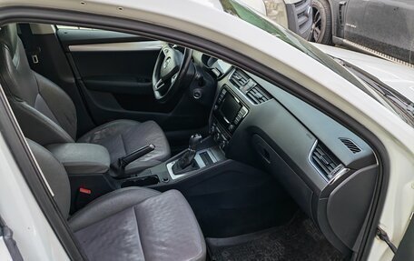 Skoda Octavia, 2016 год, 1 000 000 рублей, 5 фотография