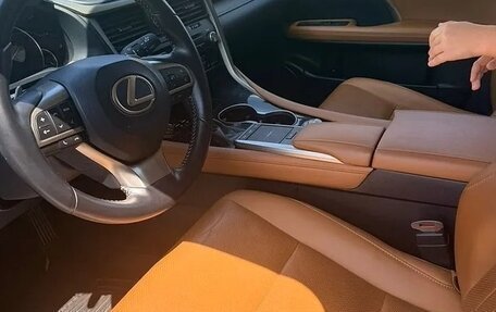 Lexus RX IV рестайлинг, 2021 год, 4 950 000 рублей, 3 фотография