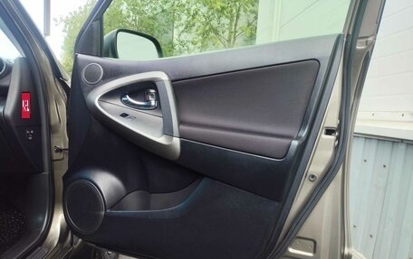 Toyota RAV4, 2010 год, 1 285 000 рублей, 12 фотография