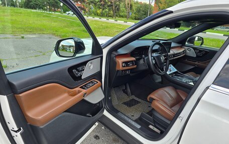 Lincoln Aviator II, 2022 год, 6 400 000 рублей, 13 фотография