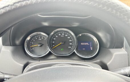 Renault Duster I рестайлинг, 2015 год, 1 050 000 рублей, 13 фотография