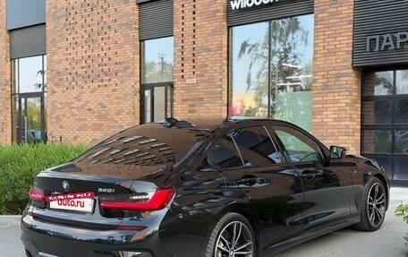 BMW 3 серия, 2021 год, 3 600 000 рублей, 3 фотография